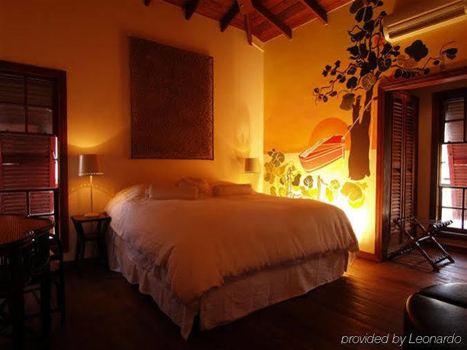Le Phare Bleu Boutique Hotel And Marina St. George's Rom bilde
